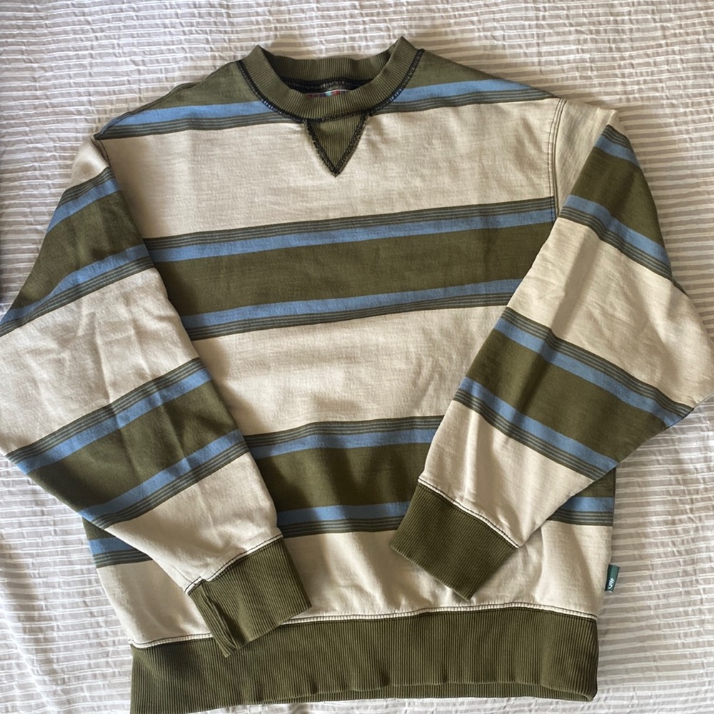 URBAN OUTFITTERS Men’s striped sweatshirt, size Small